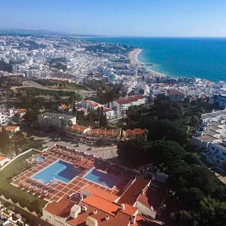 Air Conditioned 1 Bedroom Apt With Wi-fi & Patio Apartment Albufeira