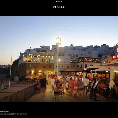 Air Conditioned 1 Bedroom Apt With Wi-fi & Patio Apartment Albufeira