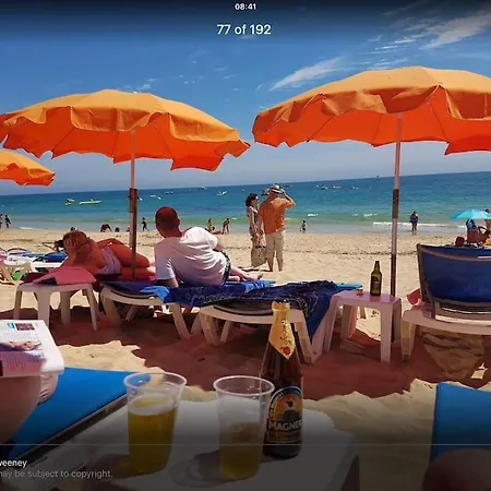 Air Conditioned 1 Bedroom Apt With Wi-fi & Patio Albufeira